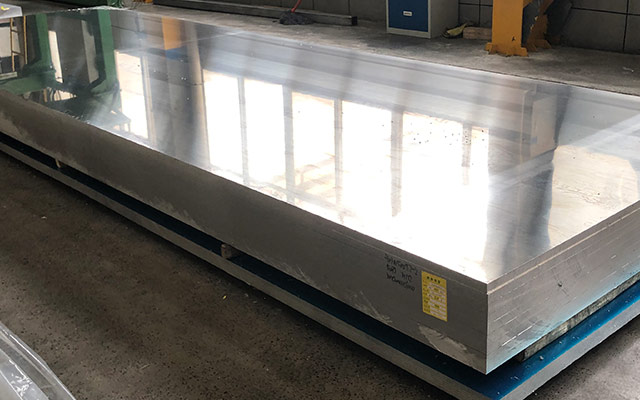 啤酒封用海角社区乱人精品8MAV